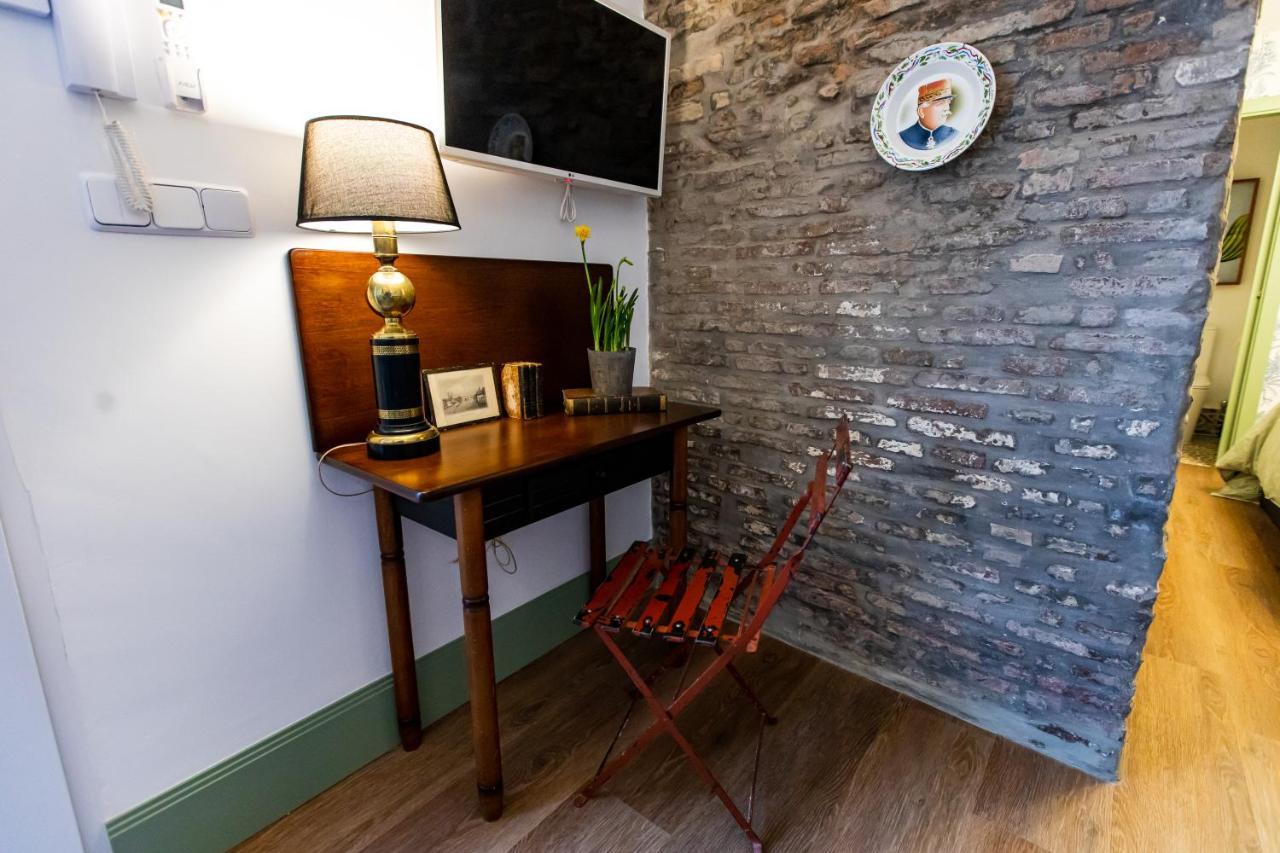 Apartamentos Gaviota Valencina de la Concepción Eksteriør bilde